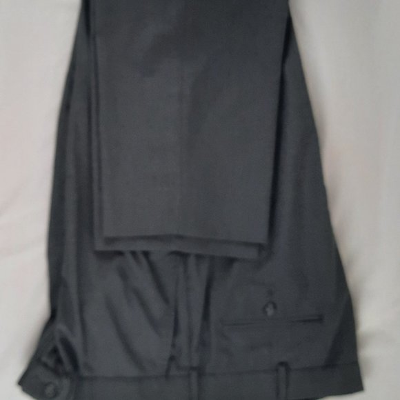 Nearly new Alfani Men's Dress Slacks Casual Cut - 40 - 32 - Picture 2 of 7